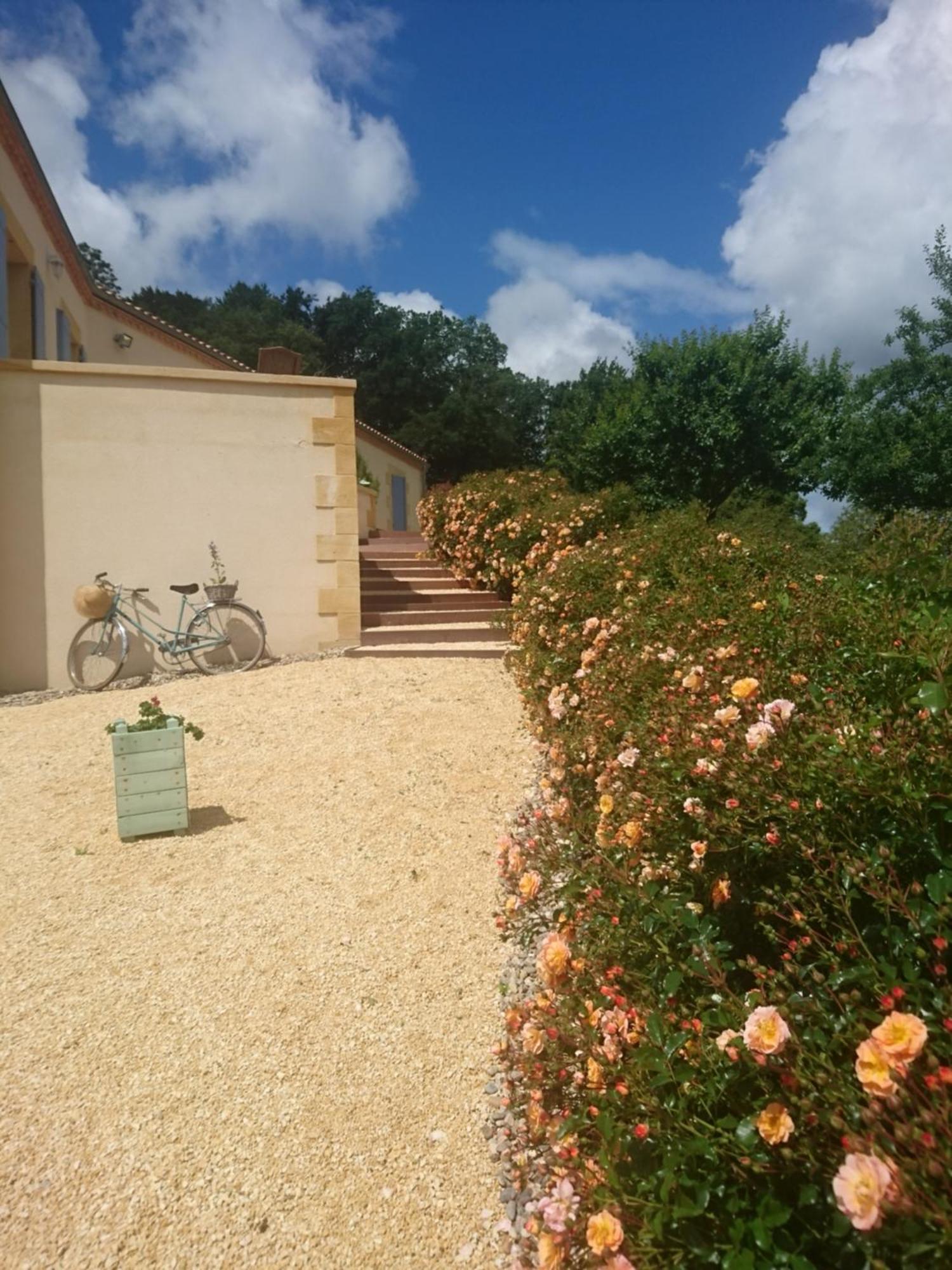 Chambre D'Hotes Les Bruyeres Cadouin Luaran gambar